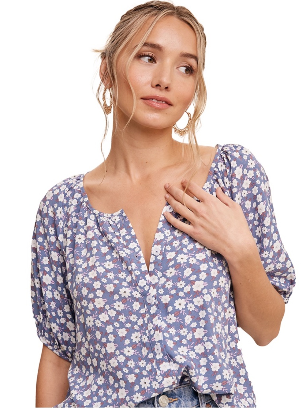 Beautiful Boutique Lavender Floral Button-Front Blouse. Size Medium